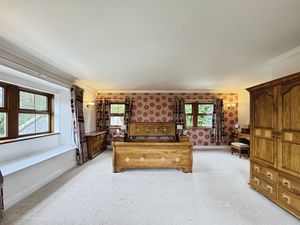 Photo 7- click for photo gallery